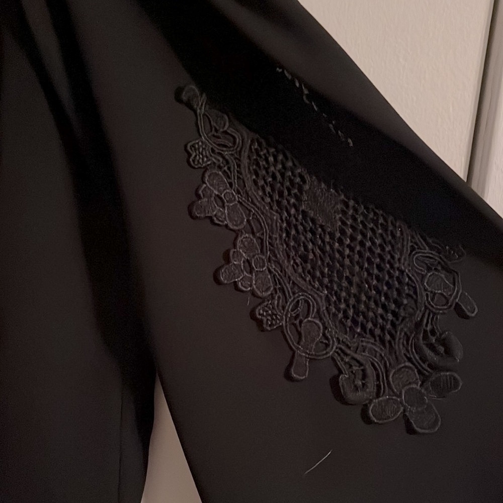 Strapless Black 3/4 sleeve top